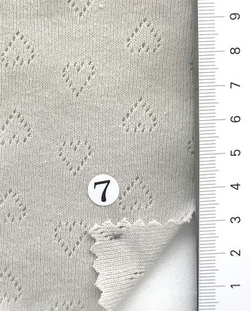 7 Beige