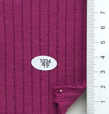 1034 Magenta