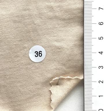 36 Beige