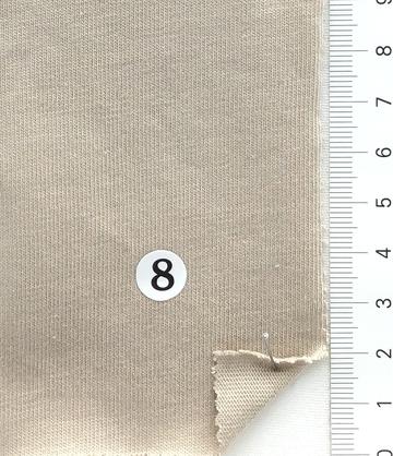 8 Beige