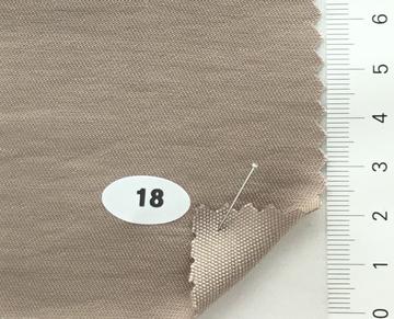 18 Beige