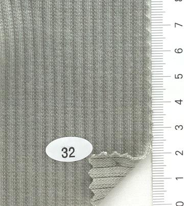 32 Pale Green