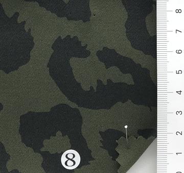 8 Deep Green